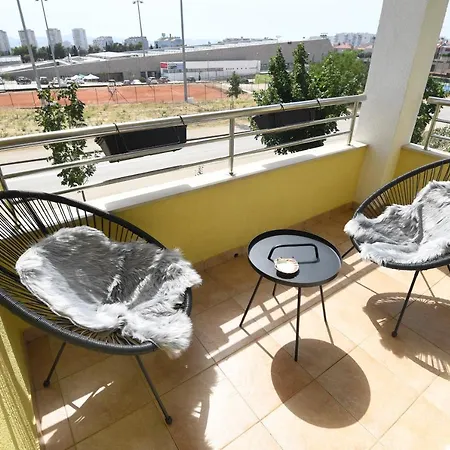 Apartment Visnjik- Free Private Parking *